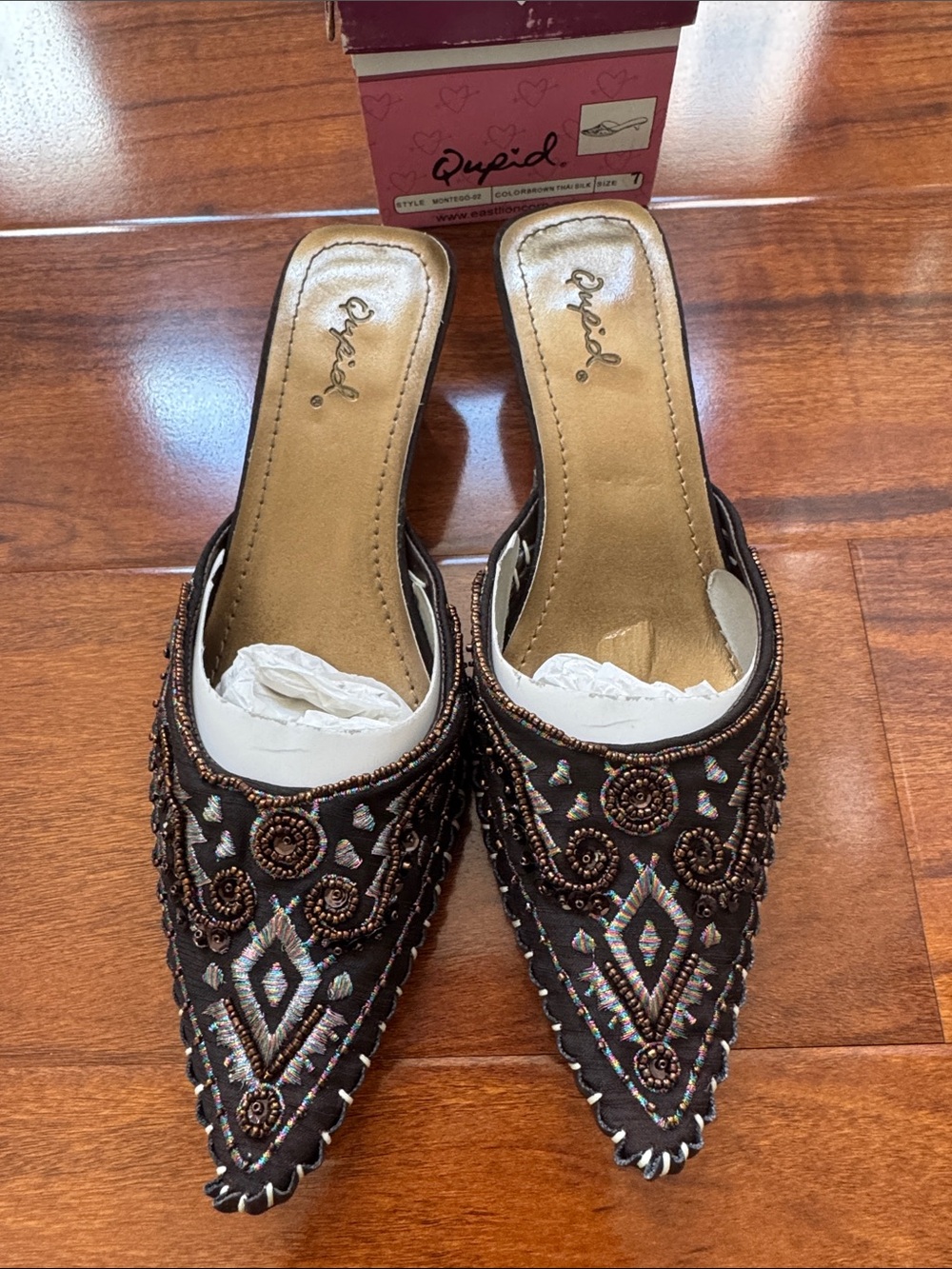Qupid Women's Brown Beaded Pointed Slip-On Mules